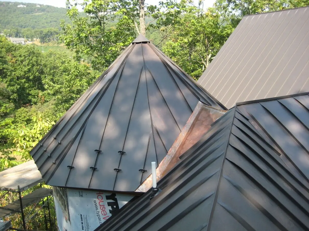 Professional Roof Tarp Installation by Craftsman Roofing in Riverdale Gardens
